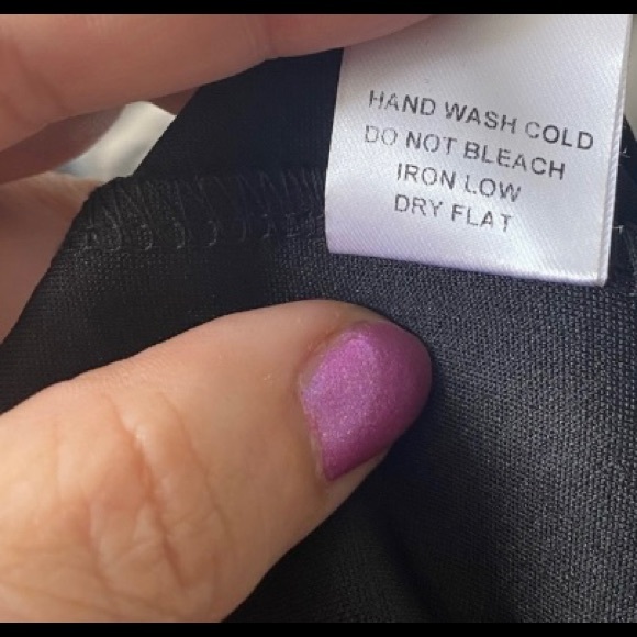 Jrs. Little Black Dress - Picture 6 of 15